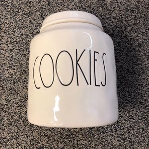 NWT RAE DUNN COOKIES LL CANISTER - RARE FIND